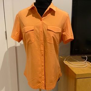 Women’s Eddie Bauer short sleeve shirt size Medium